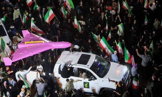 Έγιναν viral τα ροζ drones τύπου Shahed 136 «για κορίτσια» του Ιράν - Βίντεο