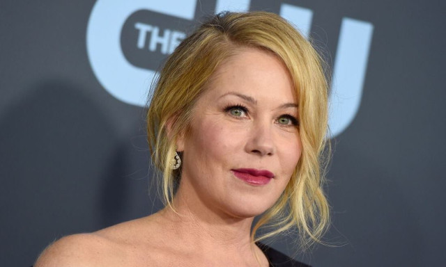 Η Christina Applegate μίλησε για την ξαφνική νοσηλεία της - «Κάθε μέρα γίνομαι πιο δυνατή»