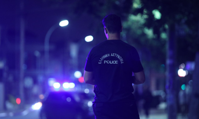 Στην Αθήνα «χτύπησαν» οι αυτόκλητοι «τιμωροί παιδόφιλων» - Έστησαν παγίδα και ξυλοκόπησαν αστυνομικό