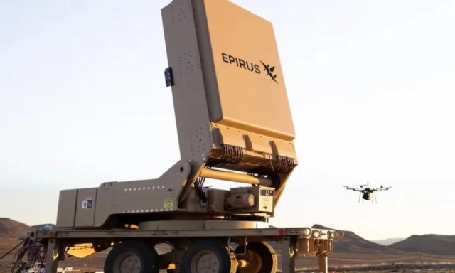 Leonidas: Το μυστικό όπλο μικροκυμάτων των ΗΠΑ που «τηγανίζει» drones οπτικών ινών