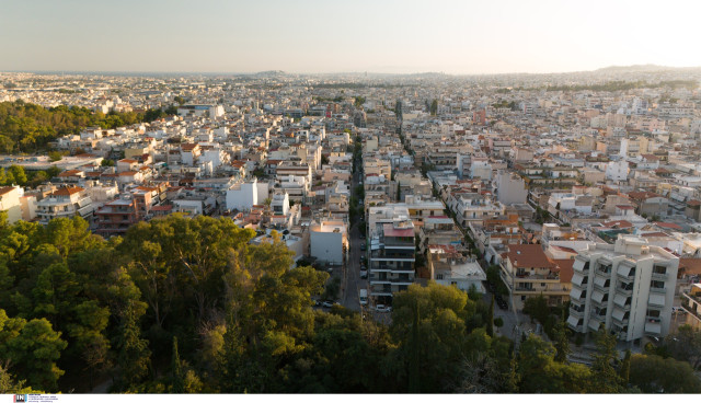 Στεγαστική κρίση: Σχεδόν 1 στους 2 Έλληνες καθυστερεί να πληρώσει ενοίκιο, δάνειο ή λογαριασμούς