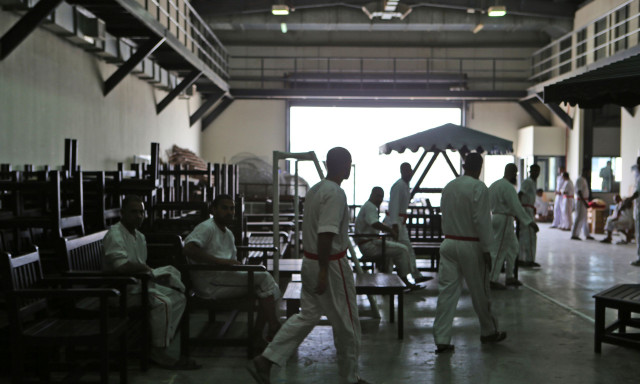 Μέσα στη φυλακή «Αλκατράζ του Ντουμπάι», όπου βία και βιασμοί αποτελούν «καθημερινό φαινόμενο»