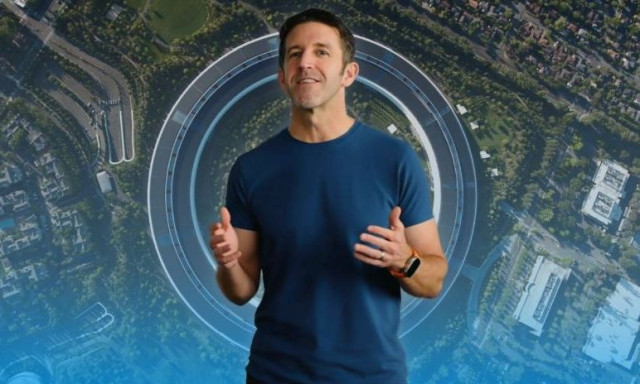 Τζον Τέρνους: Ένας πρώην πρωταθλητής κολύμβησης στο τιμόνι της Apple - Ποιος είναι ο νεός CEO του κολοσσού