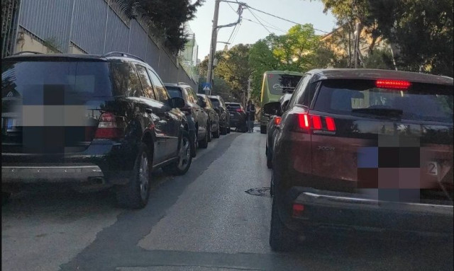 Αγία Παρασκευή: «Κομφούζιο» και ταλαιπωρία με τις κυκλοφοριακές ρυθμίσεις - Τι απαντά ο δήμαρχος