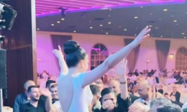 Κρήτη: Η νύφη το πήρε πάνω της και απογείωσε το γλέντι