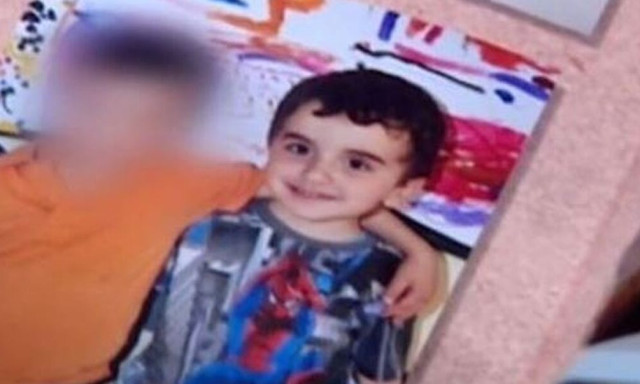 «Τον γύρισα και είδα το αίμα να τρέχει ποτάμι» - Η κατάθεση της μητέρας του 11χρονου Μάριου