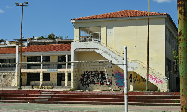 ΓΓ υπουργείου Παιδείας για το Χαϊδάρι: Δεν ήταν σπασμένο το κάγκελο, φαίνεται στις φωτογραφίες