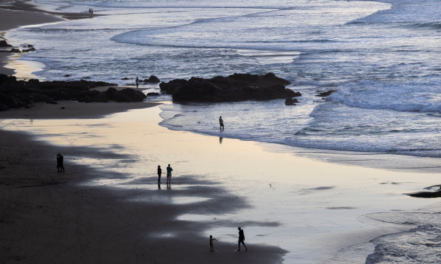 Τρόμος για διάσημη TikToker: Δέχθηκε σεξουαλική επίθεση σε ισπανική παραλία - Τη βρήκαν να κλαίει