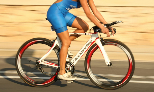 Ζούσε για 50 χρόνια με τρύπα στην καρδιά: Το ανακάλυψε όταν κατέρρευσε καθώς έκανε ποδηλασία