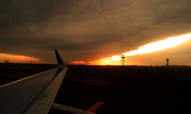 Νέα Υόρκη: Παρ’ ολίγον τραγωδία με σύγκρουση αεροσκαφών πάνω από το JFK – «Διορθώστε την πορεία»