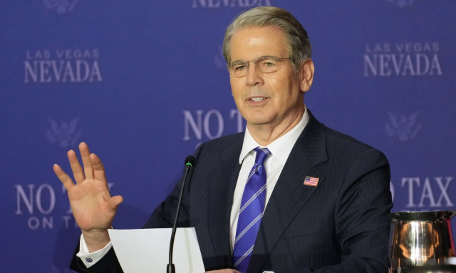 ΗΠΑ: Συνεχίζεται η «μέγιστη πίεση» στο Ιράν – «Γεμίζουν οι αποθήκες πετρελαίου, πιέζεται η παραγωγή»