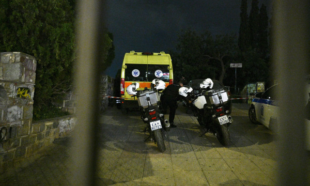 Άγιος Δημήτριος: Γιος αξιωματικού της ΕΛΑΣ ο 25χρονος νεκρός - Στο μικροσκόπιο τα οπαδικά κίνητρα