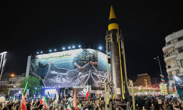 LIVEBLOG: Το νέο τελεσίγραφο Τραμπ και η απειλή του Ισραήλ για επιστροφή του Ιράν στη λίθινη εποχή