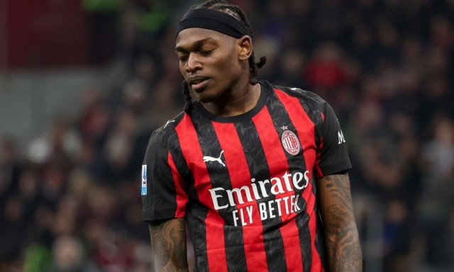 Αρνείται κατηγορηματικά ο Ράφαελ Λεάο συμμετοχή στο «σκάνδαλο συνοδών»