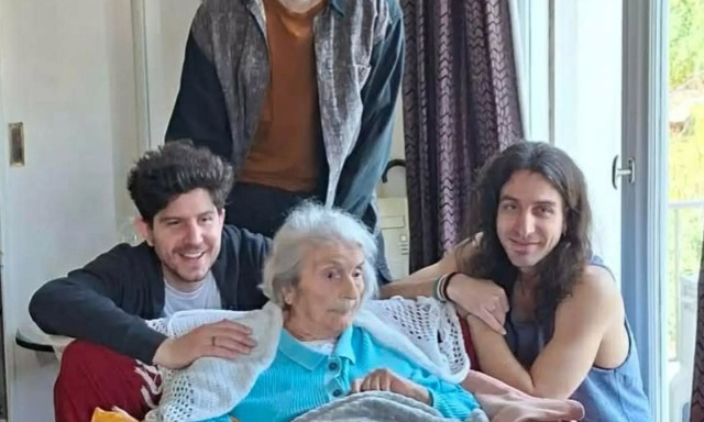 Μυρτώ Θεοδωράκη: Τα 101 χρόνια έφτασε η σύζυγος του θρυλικού Μίκη - Η συγκινητική ανάρτηση