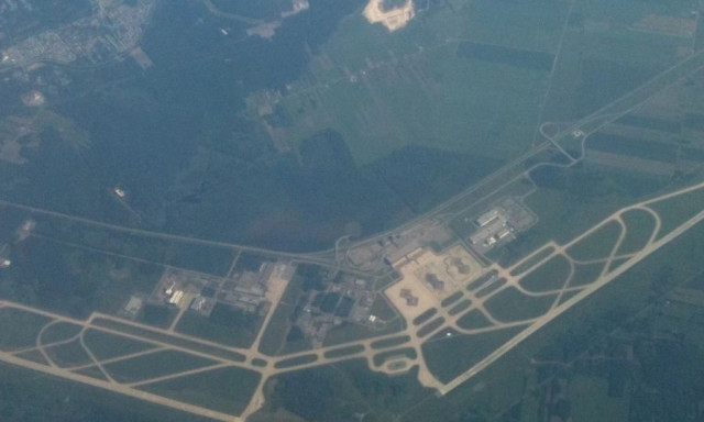 Καναδάς: Θυσίασαν τσάμπα ολόκληρα χωριά για το μεγαλύτερο αεροδρόμιο του κόσμου