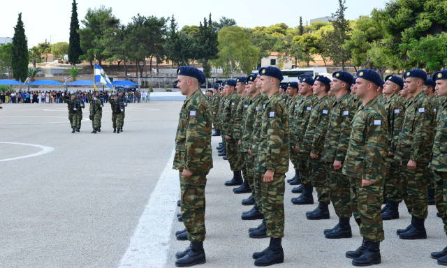 Ρύθμιση για την αναβολή στράτευσης νέων γιατρών - ΙΣΠ: «Εκπαίδευση και θητεία πρέπει να συμβαδίζουν»