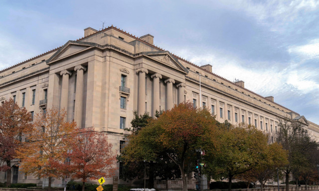 ΗΠΑ: Μαζικές αφαιρέσεις υπηκοότητας για 300  Αμερικανούς που έχουν γεννηθεί στο εξωτερικό