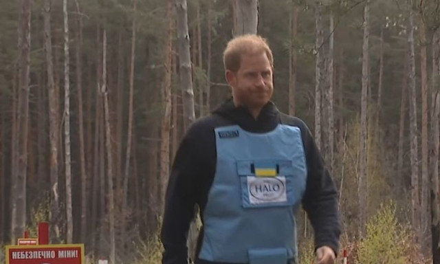 Πρίγκιπας Χάρι: Στα βήματα της πριγκίπισσας Νταϊάνα - Εκπαιδεύτηκε στην αποναρκοθέτηση στην Ουκρανία