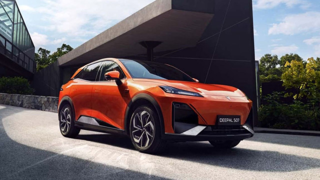 Οι Κινέζοι ανοίγουν εργοστάσια στην Ισπανία