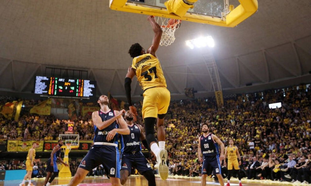 Greek Basketball League: Υποβιβάστηκε ο Πανιώνιος, παραμένει στην κατηγορία το Μαρούσι