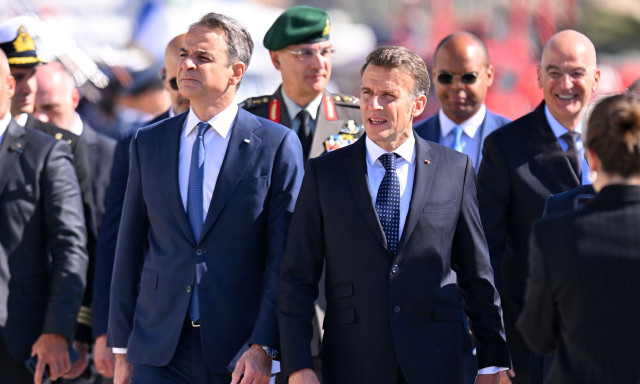 Politico: Ευρωομόλογα και παράταση στην αποπληρωμή του Ταμείου Ανάκαμψης ζητούν Μακρόν - Μητσοτάκης