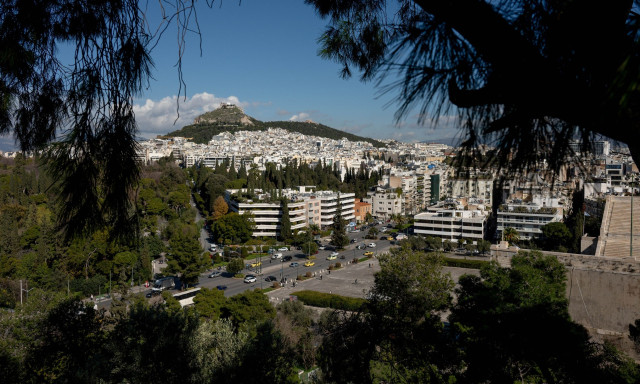 Αυτός θα είναι ο καιρός του Μαΐου - Η πρόβλεψη ανά δεκαήμερο