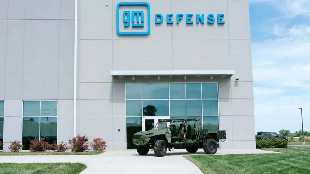 ΗΠΑ: Στροφή των κατασκευαστών αυτοκινήτων προς την αμυντική βιομηχανία με πρωτοβουλία Trump