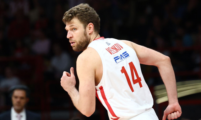 Με αιώνιους το Final-4 της Αθήνας, σύμφωνα με τον Σάσα Βεζένκοφ