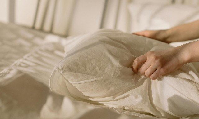 Πτολεμαΐδα: 85χρονη έβαλε 20.000 ευρώ σε μαξιλαροθήκη και τα έδωσε σε ψευτοϋπάλληλο της ΔΕΗ