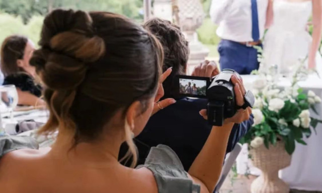 Αμερικανίδα έστησε επιχείρηση των 1.000 ευρώ και κατέληξε να βγάζει 1,5 εκατ. το χρόνο