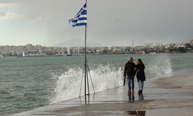 Καιρός: «Καμπανάκι» Κολυδά για «ψυχρή εισβολή» την Πρωτομαγιά - Πού αναμένονται βροχές