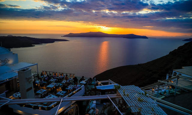 Σαντορίνη: Σε ισχύ τα μέτρα της Πολιτικής Προστασίας – Δημοσιεύθηκε νέα ΚΥΑ