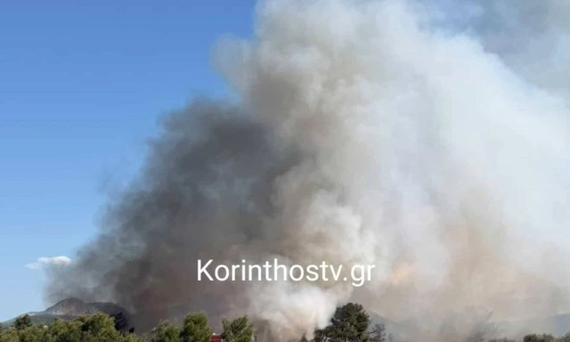 Οριοθετήθηκε η φωτιά στο Ζευγολατιό Κορινθίας