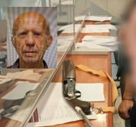 ΕΦΚΑ - Φωτογραφίες: Ο 89χρονος που έσπειρε τον τρόμο και η καραμπίνα με την οποία πυροβολούσε