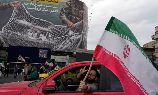 LIVEBLOG: Πρόταση από το Ιράν με… ανταλλάγματα για τα Στενά του Ορμούζ