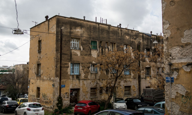 Περιφέρεια Αττικής: Τα Προσφυγικά στην Αλεξάνδρας δεν κατεδαφίζονται