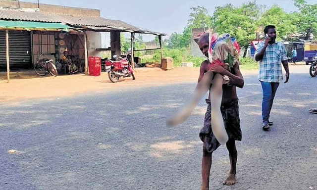 Απόδειξη θανάτου: Ξέθαψε την αδερφή του και πήγε με τον σκελετό της στην τράπεζα για ανάληψη