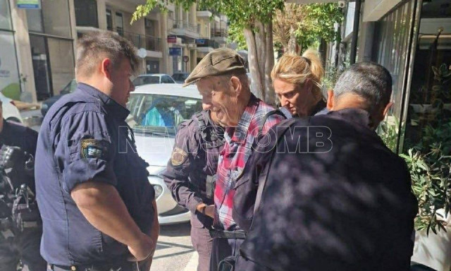 Στον εισαγγελέα  σήμερα ο 89χρονος πιστολέρο: Οι συντάξεις άνω των 2.500 ευρώ και η νοσηλεία