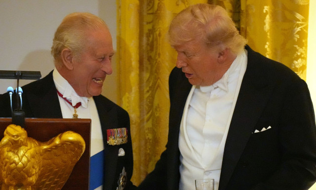 Βασιλιάς Κάρολος: Το αστείο με την ανακαίνιση στον Λευκό Οίκο που είχε ιστορική αναφορά