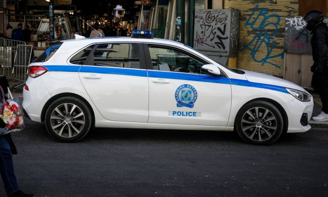 Κολωνός: Απόπειρα ένοπλης ληστείας σε σούπερ μάρκετ – Συνελήφθη 73χρονος