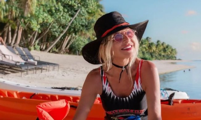 Άννα Βίσση: Διακόπες με την κουμπάρα της, Δήμητρα Κούστα στη Γαλλική Πολυνησία