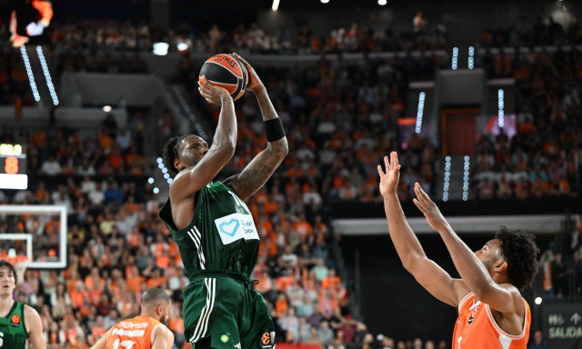 Βαλένθια - Παναθηναϊκός AKTOR 105-107: Ο Χέιζ-Ντέιβις της έκλεισε το... σπίτι!