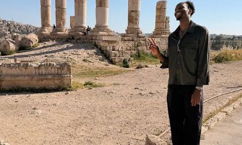 Ρεπό σημαίνει ταξίδι: Στο Αμμάν της Ιορδανίας ο Χέιζ-Ντέιβις