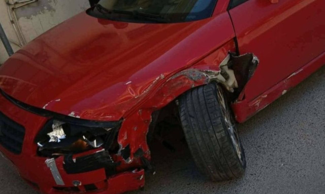 Κρήτη: Σπορ αυτοκίνητο ακολούθησε τρελή πορεία και «θέρισε» οχήματα