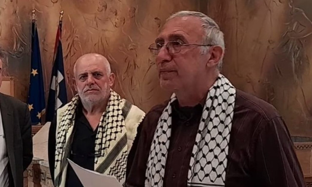 Δικό του «όρκο» διάβασε ο Πέτρος Κωνσταντίνου της ΑΝΤΑΡΣΥΑ στο Δημοτικό Συμβούλιο Αθήνας