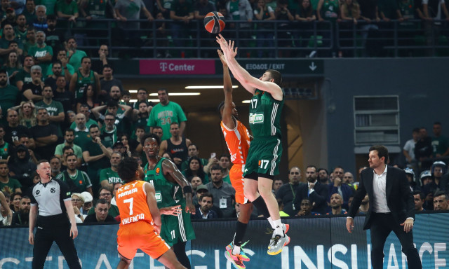 Παναθηναϊκός AKTOR - Βαλένθια 87-91: Του «έκλεψαν» την ευκαιρία αλλά έχει έναν ακόμα... τελικό