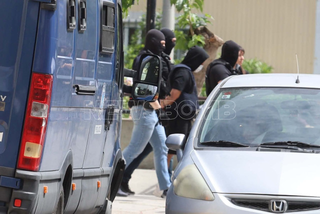 Δολοφονία Μοσχούρη: Βαρύ κατηγορητήριο - Για εννέα κακουργήματα διώκονται οι συλληφθέντες