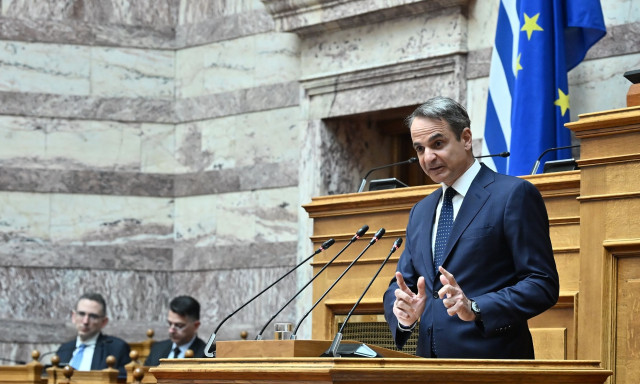 Μητσοτάκης στην Κοινοβουλευτική Ομάδα της ΝΔ: «Σήμερα να μιλήσουμε με ειλικρίνεια και να μην κρύψουμε τυχόν λάθη - Κόκκινη γραμμή χωρίζει τον προβληματισμό από την εσωστρέφεια»