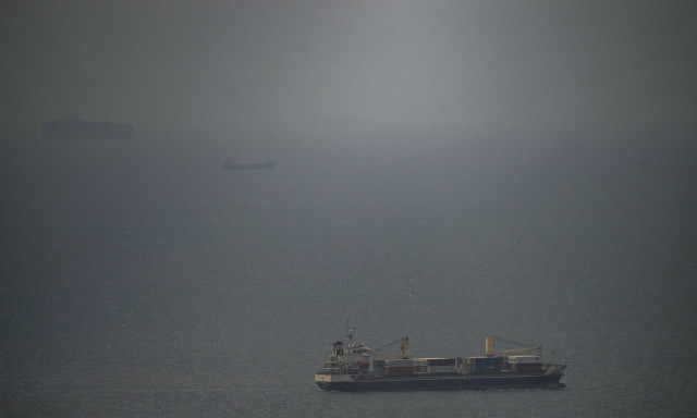 Πρώτη επίθεση σε κινεζικό τάνκερ κοντά στο Στενό του Ορμούζ από την έναρξη του πολέμου ΗΠΑ - Ιράν